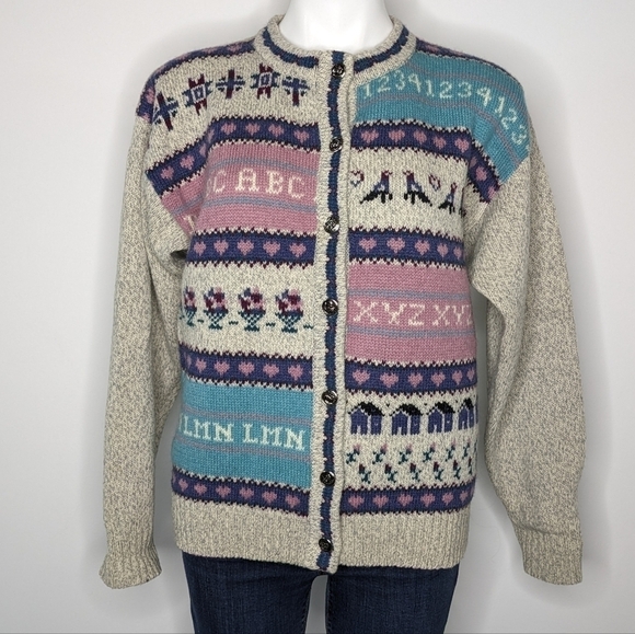 Woolrich Sweaters - Vintage Woolrich tan blue pink school teacher wool blend button up cardigan M